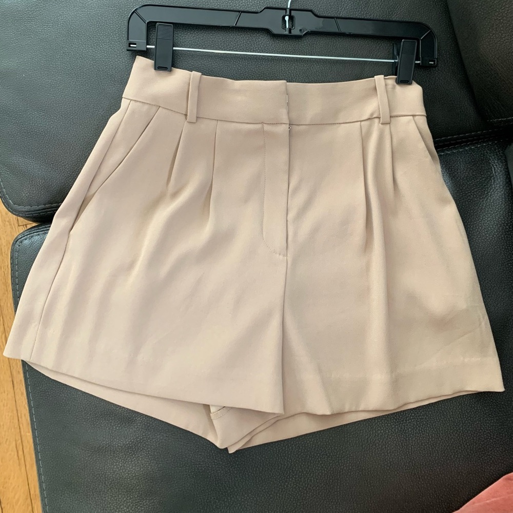 Babaton Tailored Shorts
